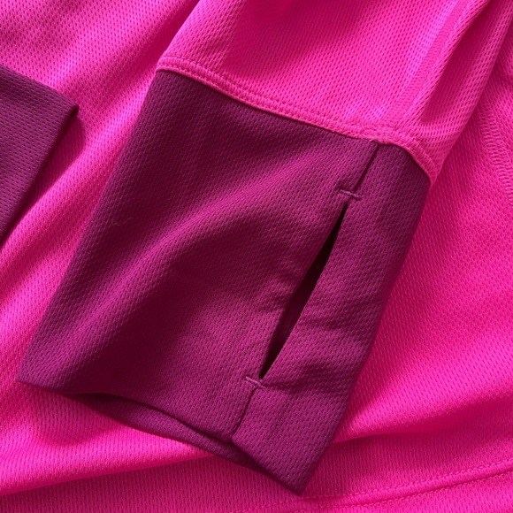 [Nike] NWT 🆕 Running DriFit Shirt - Picture 9 of 10